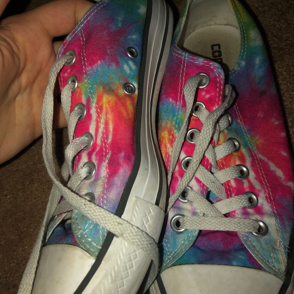 converse - Picture 2 of 5